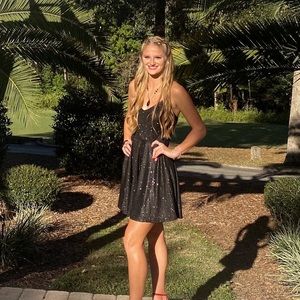 Meet your Posher, Molly